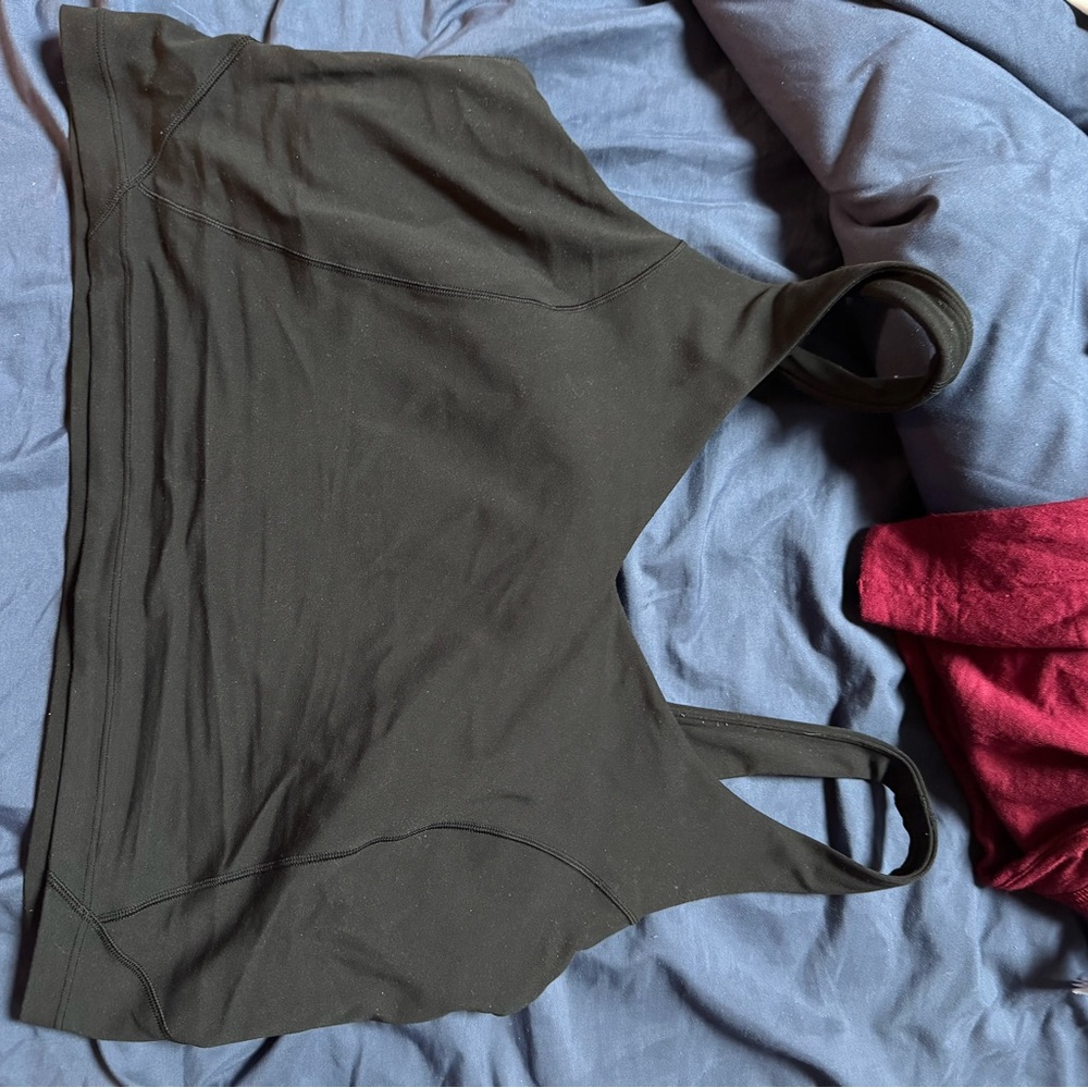 Lululemon align cropped tank. C/D cup